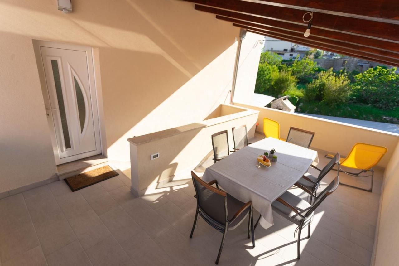 Apartman Marel Žrnovnica المظهر الخارجي الصورة