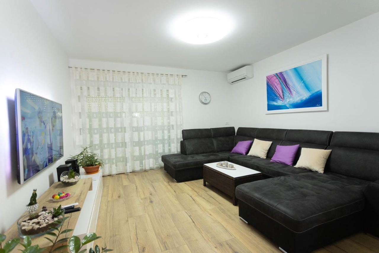 Apartman Marel Žrnovnica المظهر الخارجي الصورة