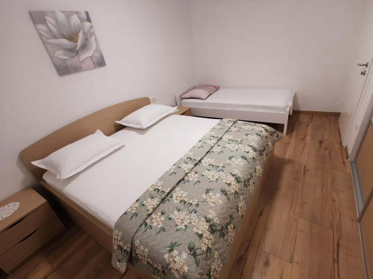 Apartman Marel Žrnovnica المظهر الخارجي الصورة